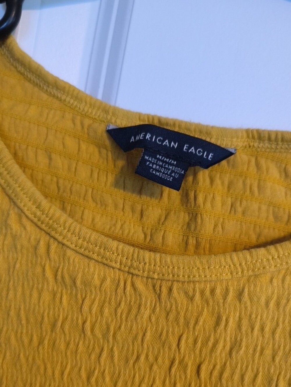 American Eagle Outfitters Mustard Smocked Short-Sleeve Crop Top - Picture 2 of 3